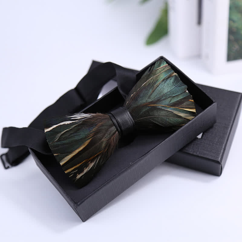 Dunkel Schiefergraue Feder Fliege mit Reversnadel