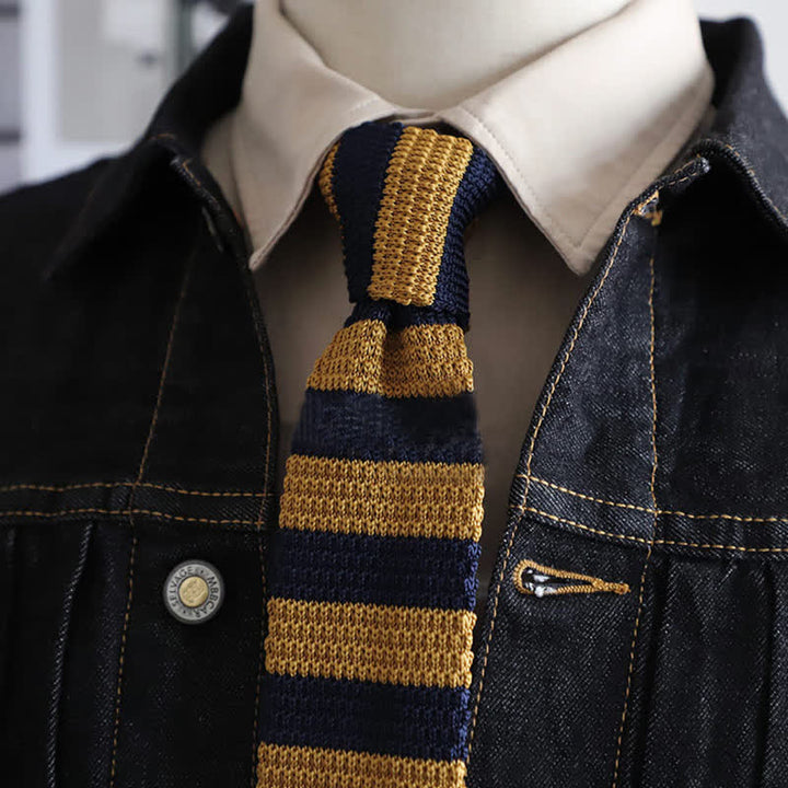 Herbst Herren Horizontal gestreifte Strickkrawatte