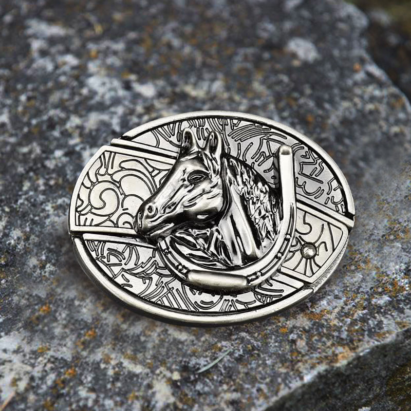 Klassischer Leder-Gürtel mit Pferdekopf und Klappmesser