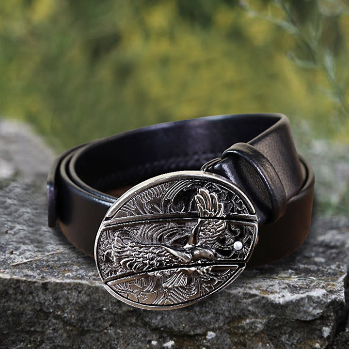 Klassischer Ledergürtel mit aufsteigendem Adler und Klappmesser