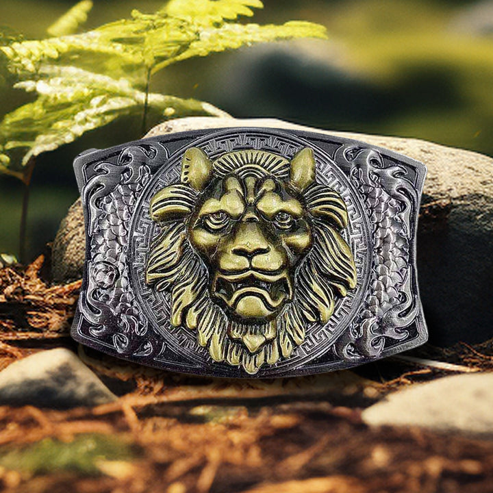 DIY-Ledergürtel für Herren mit verstecktem Klappmesser und goldenem Löwenmotiv