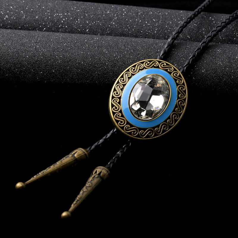 Bolo-Krawatte im Westernstil mit mittlerem Kristalleinsatz