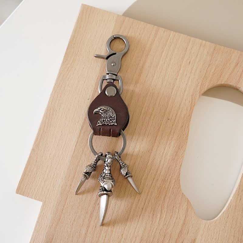 Adlerklaue gotisches Anhänger Leder Schlüsselanhänger
