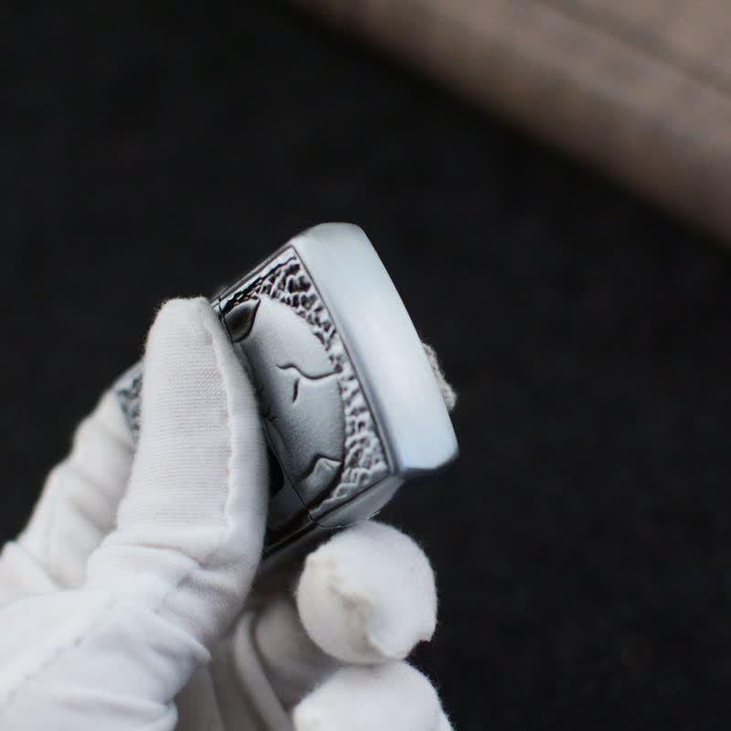 Großes Schädelkopf-Design nachfüllbares Butanfeuerzeug