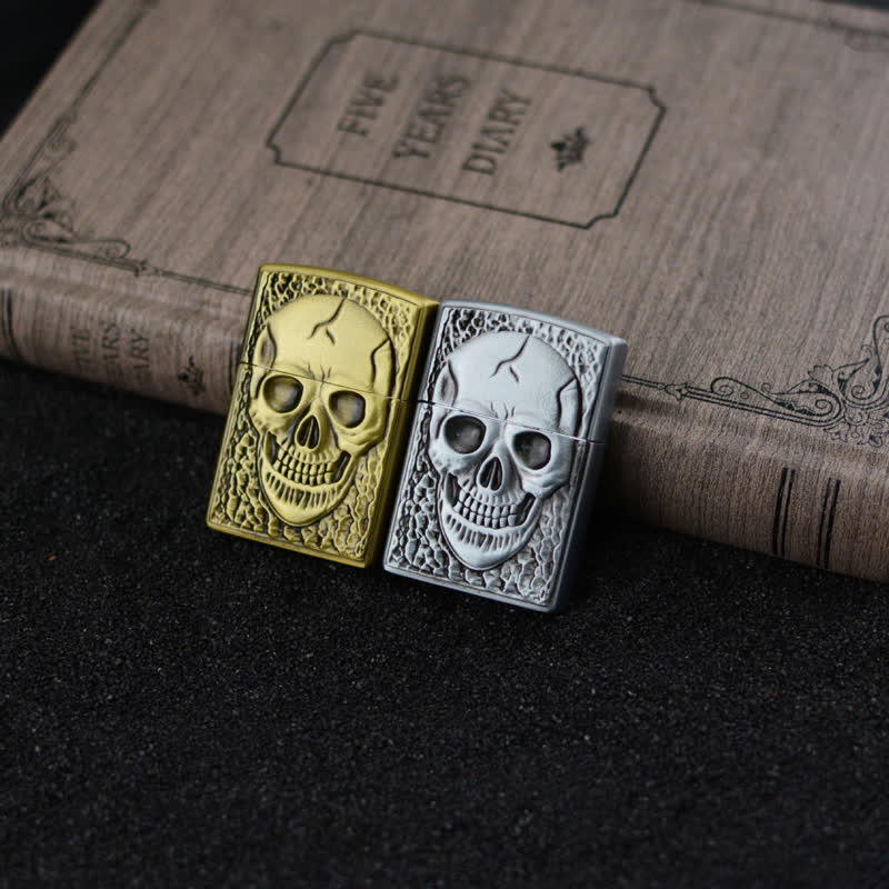 Großes Schädelkopf-Design nachfüllbares Butanfeuerzeug