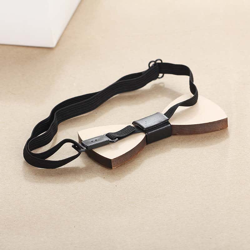Herren Hochzeitsparty-Accessoires Geschnitzte Holzfliege