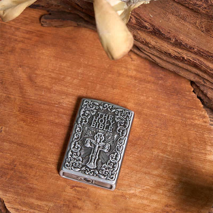 Heilige Bibel Feuerzeug Longhorn Bull Anhänger Kreuz Halskette Bundle Set