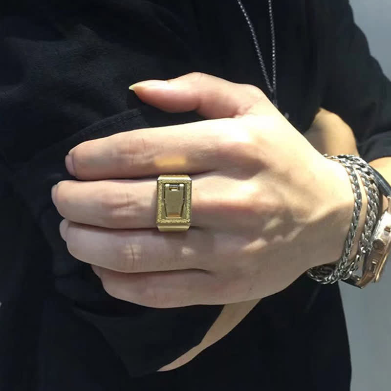 Multifunktionaler, versteckter Klingenverstellring