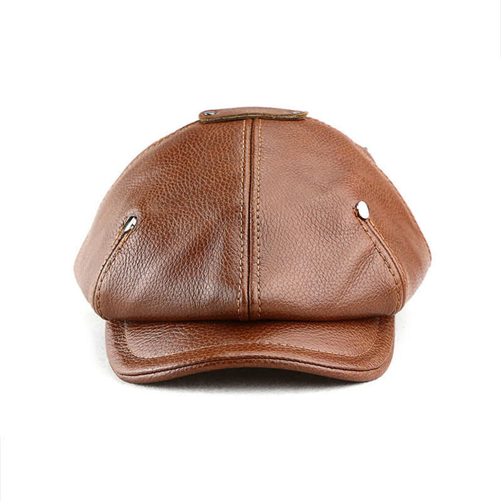 Schicke Baskenmütze aus Leder mit Nieten im Künstler-Maler-Look