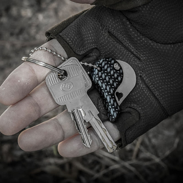 Herzförmiger Schlüsselanhänger mit hohler Klinge für Taschenklappmesser