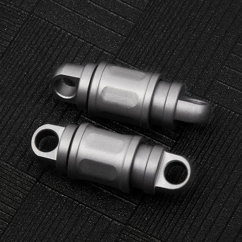 Schlüsselanhänger mit Schnellverschluss aus Titanlegierung