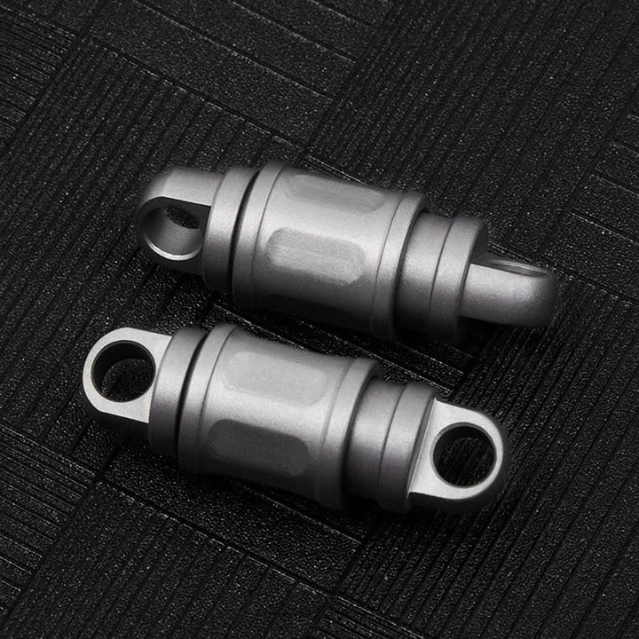 Schlüsselanhänger mit Schnellverschluss aus Titanlegierung