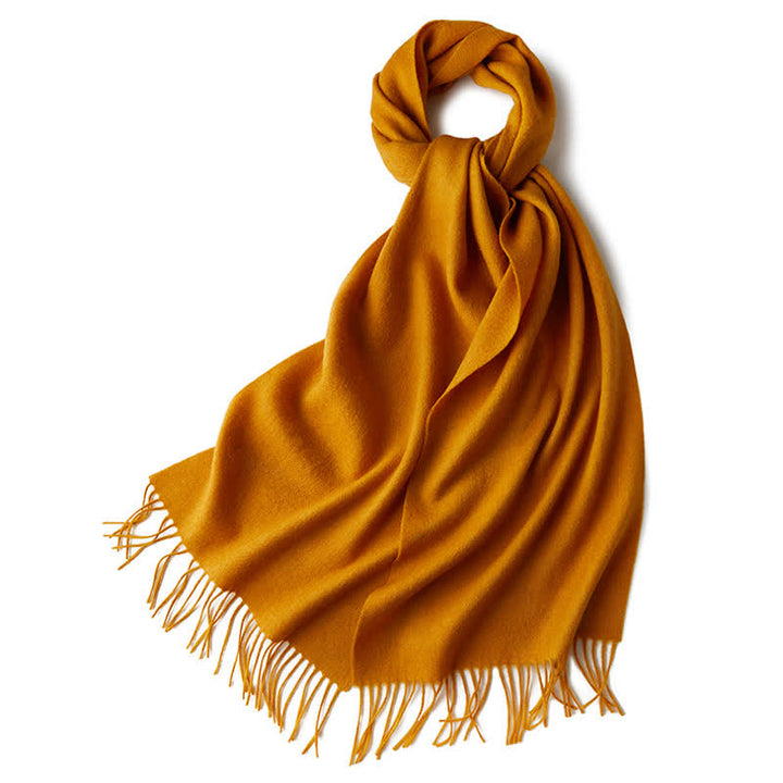 Schlichter, einheitlicher Unisex-Schal aus reiner Wolle mit Fransen