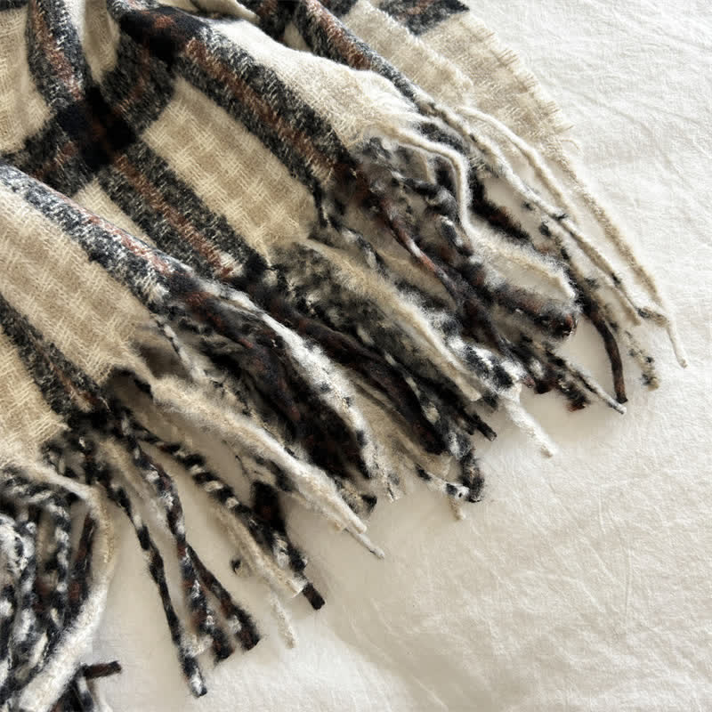 Großzügiger karierter Unisex-Winterschal