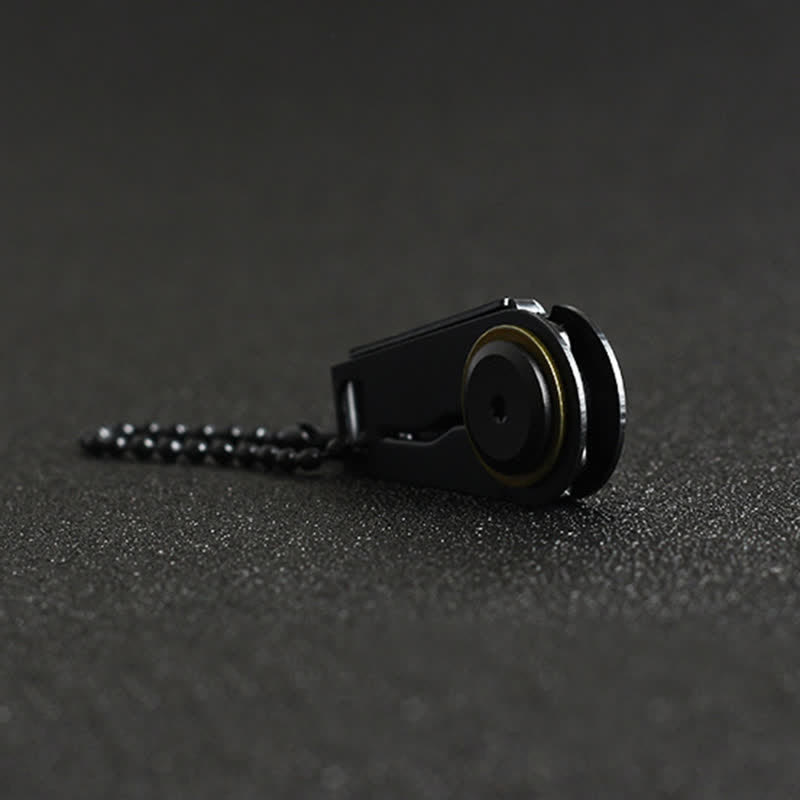 Schwarzes EDC-Klappmesser, tragbarer taktischer Schlüsselanhänger