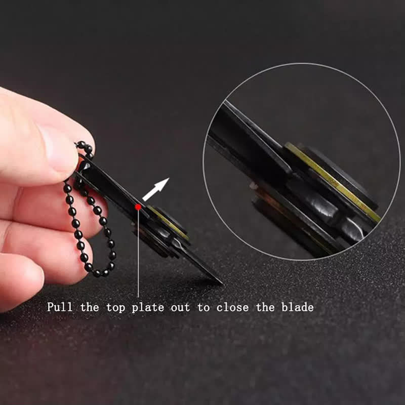 Schwarzes EDC-Klappmesser, tragbarer taktischer Schlüsselanhänger