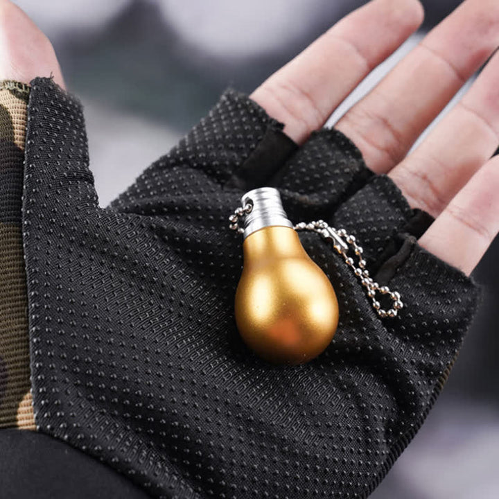 Goldene Farbe Lampe Birne Form versteckte Messer Schlüsselanhänger