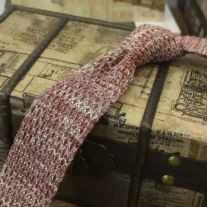 Bunte, dunkle Strickkrawatte für Herren