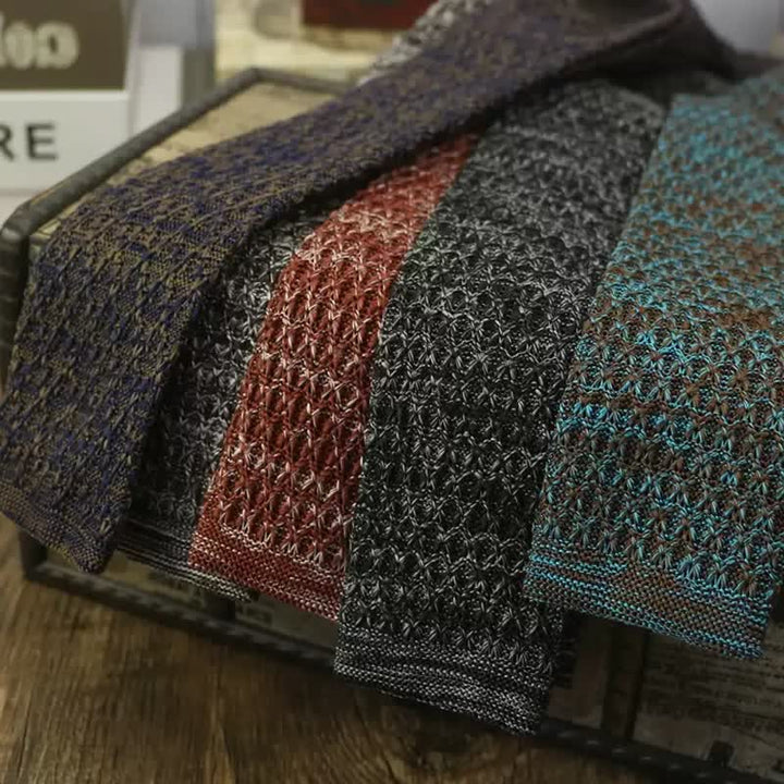 Bunte, dunkle Strickkrawatte für Herren