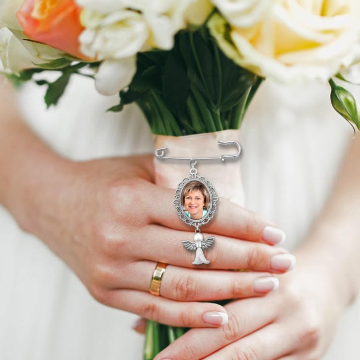 Personalisieren Sie Ihre Fotos Brosche mit Engelsanhänger