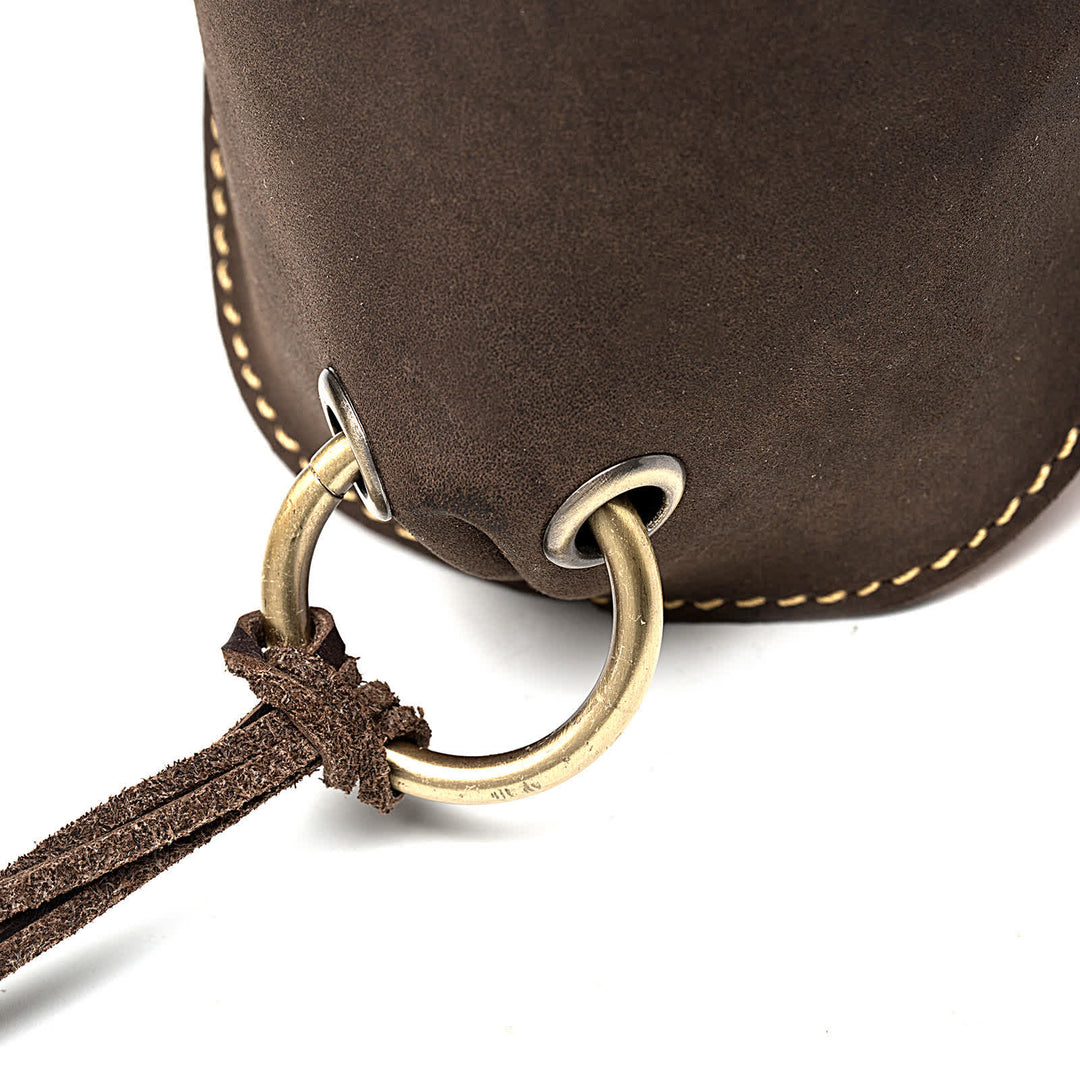 Gürteltasche aus echtem Crazy Horse-Leder mit Kuhkopf