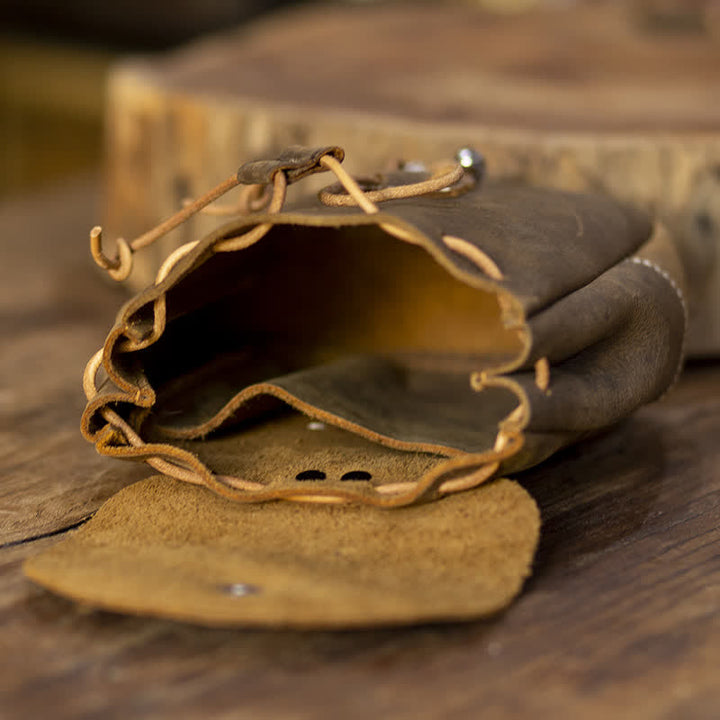 Kleine Geldbörse im indischen Stil mit Kordelzug, Gürteltasche aus Crazy Horse-Leder