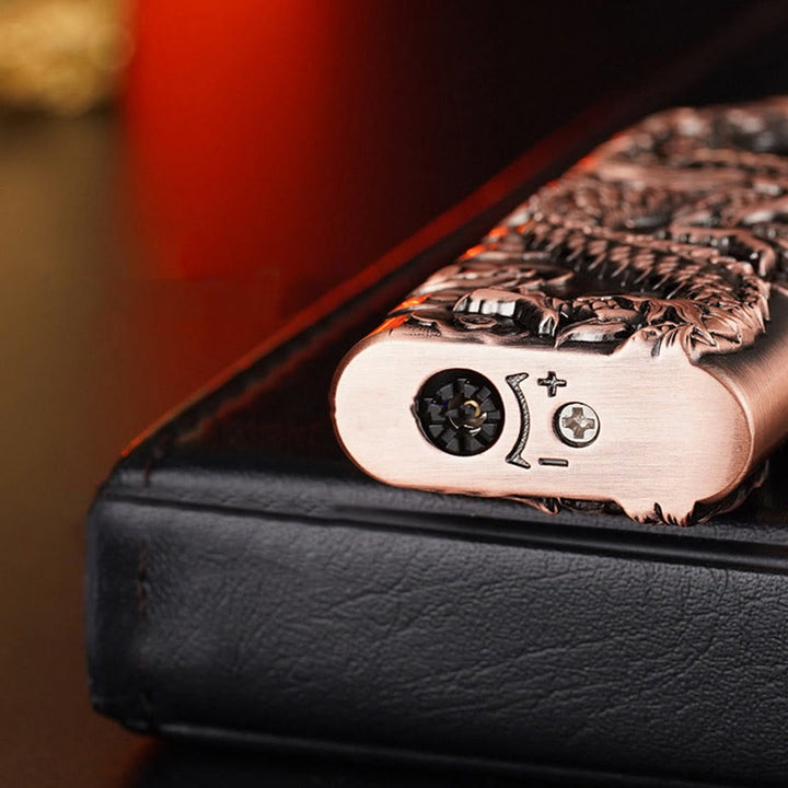 Nachfüllbares Butanfeuerzeug mit Doppelflammenprägung und lebendigem Drachen