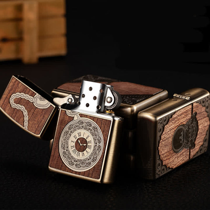 Nachfüllbares Kerosinfeuerzeug mit geschnitztem Retro-Muster aus Holz