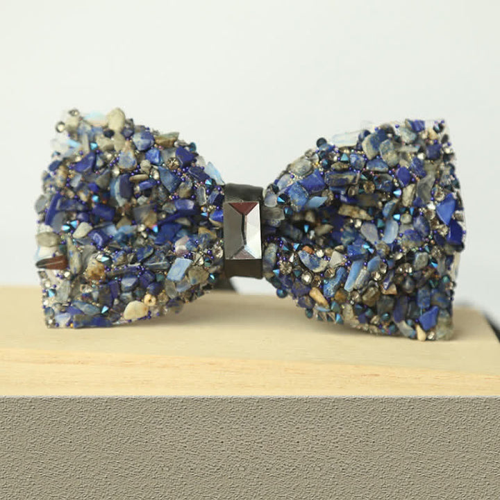 Herren Fliege mit mehrfarbigen Steinen und Kristallen