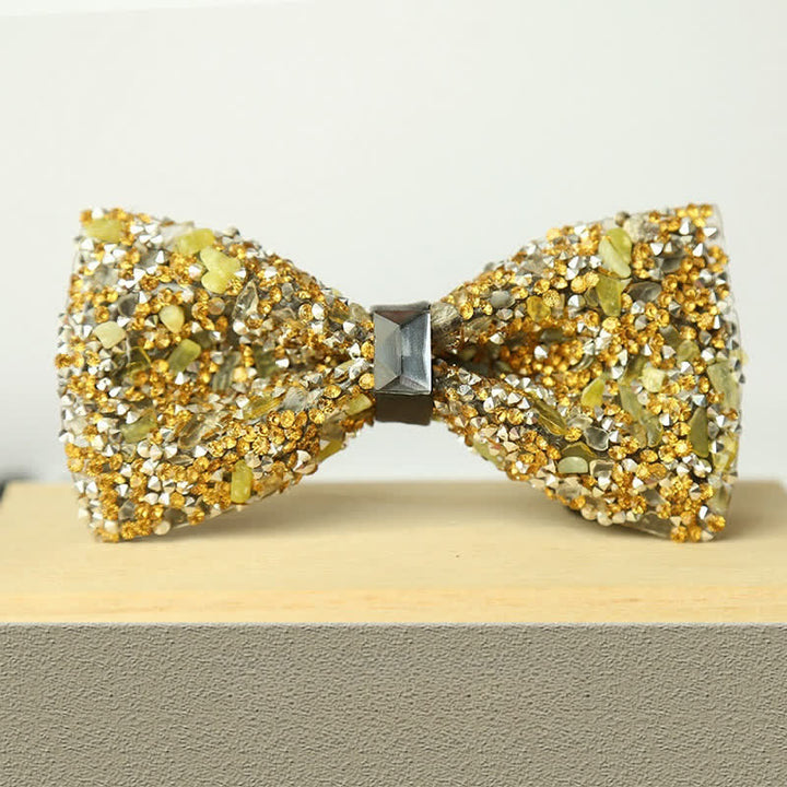 Herren Fliege mit mehrfarbigen Steinen und Kristallen