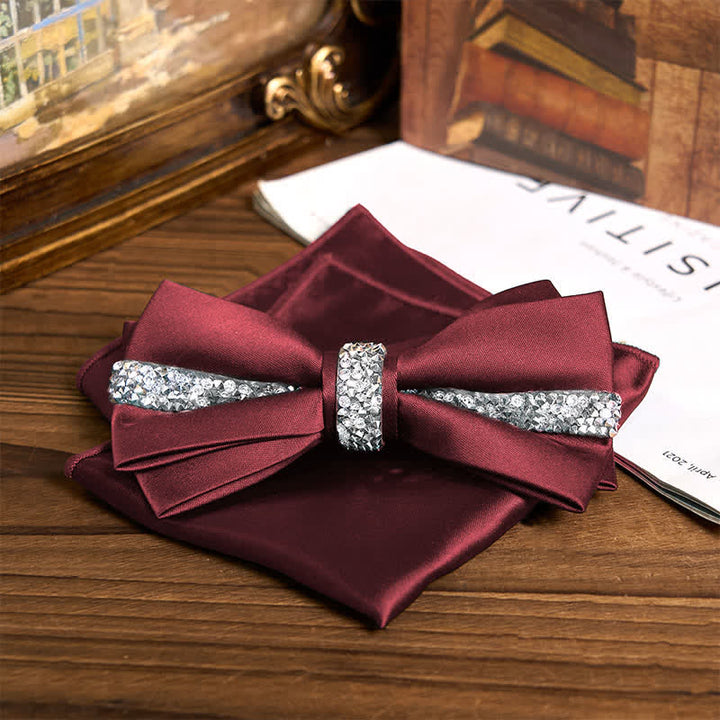 Herren-Set aus Satin mit Fliege und Einstecktuch und glänzendem Strass