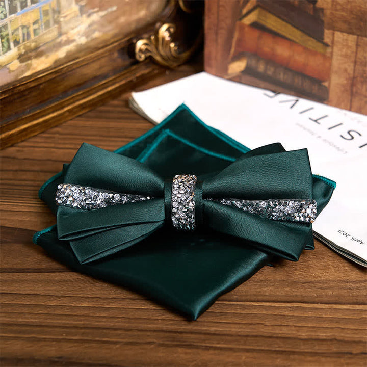 Herren-Set aus Satin mit Fliege und Einstecktuch und glänzendem Strass