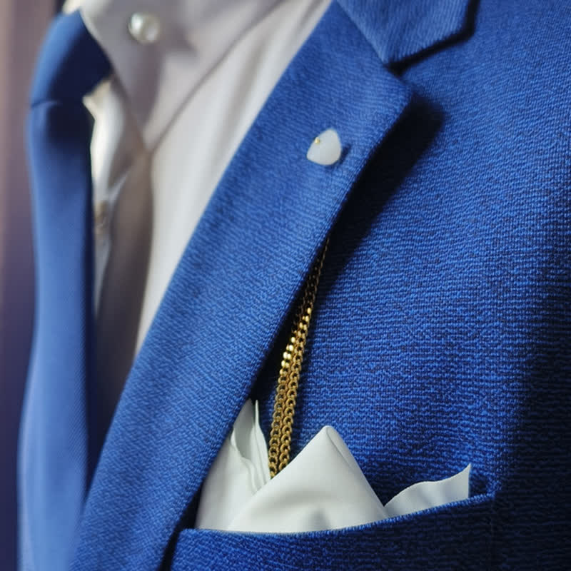 Herren-Anzugbrosche mit 18 Karat vergoldetem Naturstein und hängender Kette