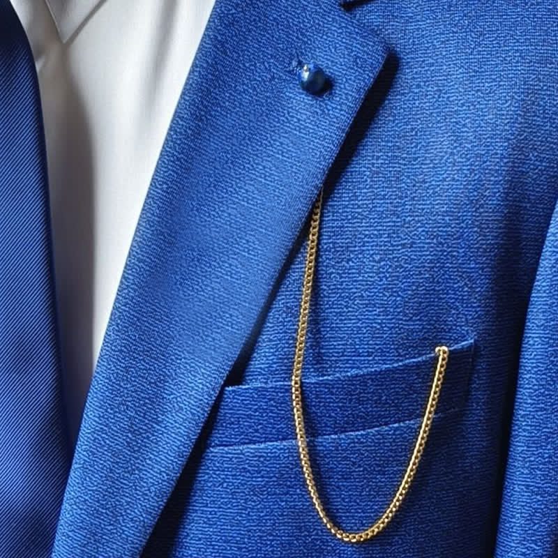 Herren-Anzugbrosche mit 18 Karat vergoldetem Naturstein und hängender Kette