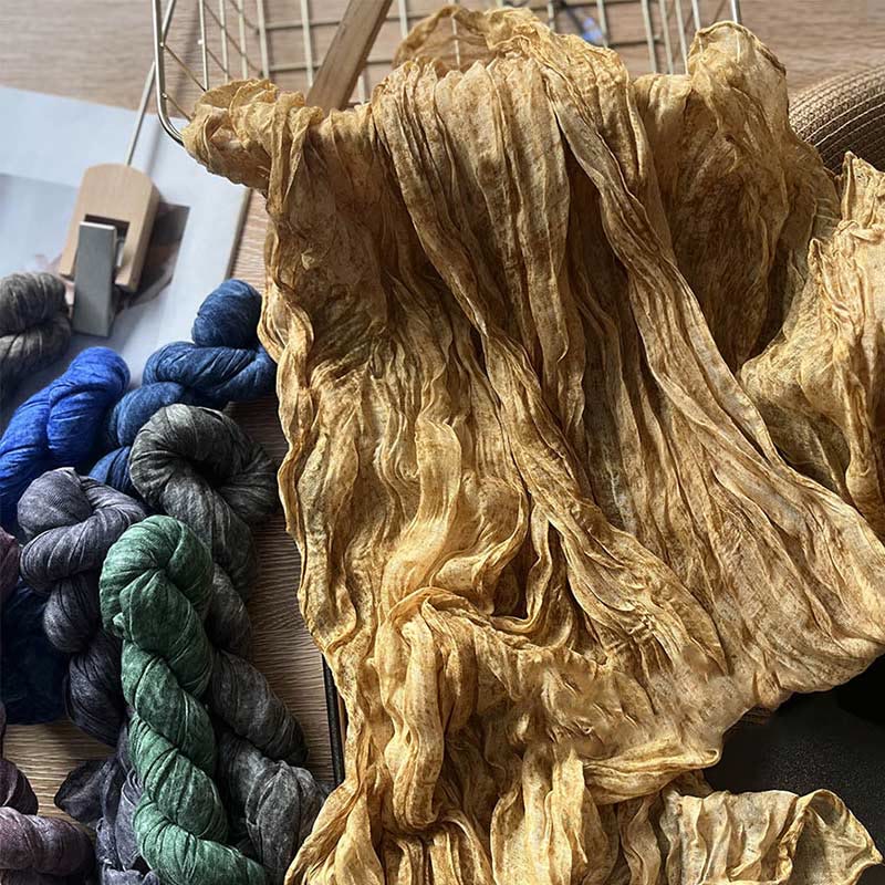 Dünner Retro-Schal in Batikfarbe für Damen