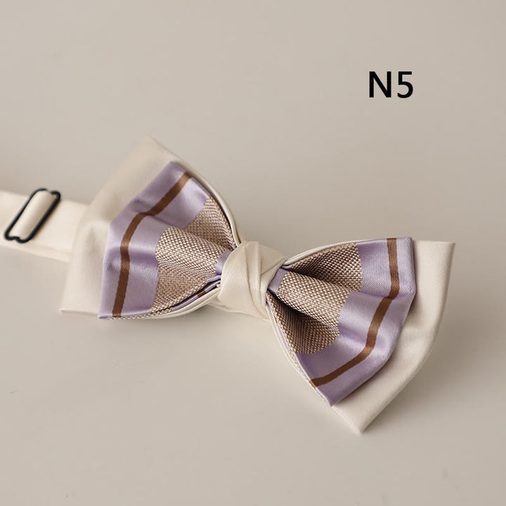 Beige gemusterte zweilagige Fliege aus Satin mit verstellbarem Riemen