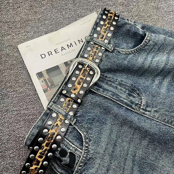 Damengürtel mit Leopardenmuster und Nieten aus Leder