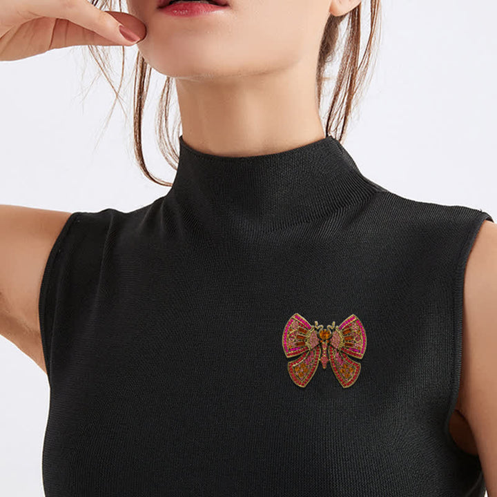 Damen-Brosche mit Schmetterlings-Art-Dekor und Kristall-Strasssteinen