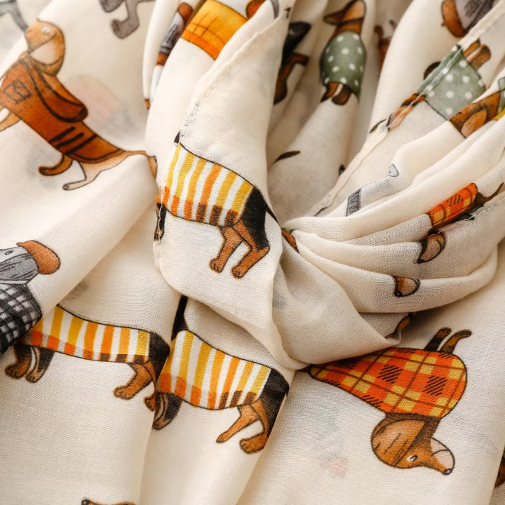 Leichter, dünner Damenschal mit süßem Dackel-Aufdruck