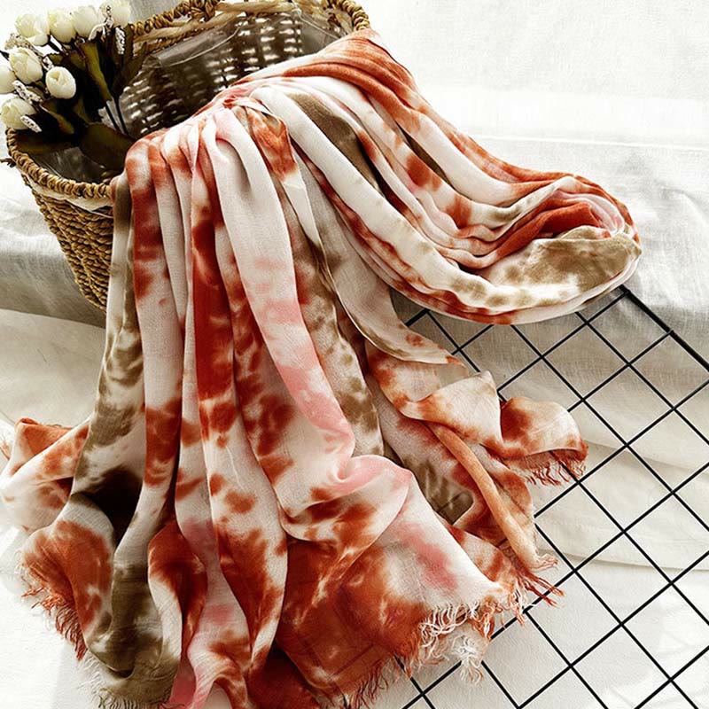 Leichter Schal mit Batik-Kunstdruck für Damen, dünn