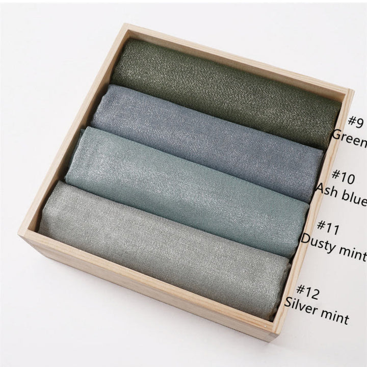 Leichter, dünner Schal mit goldenem Glitzer für Damen