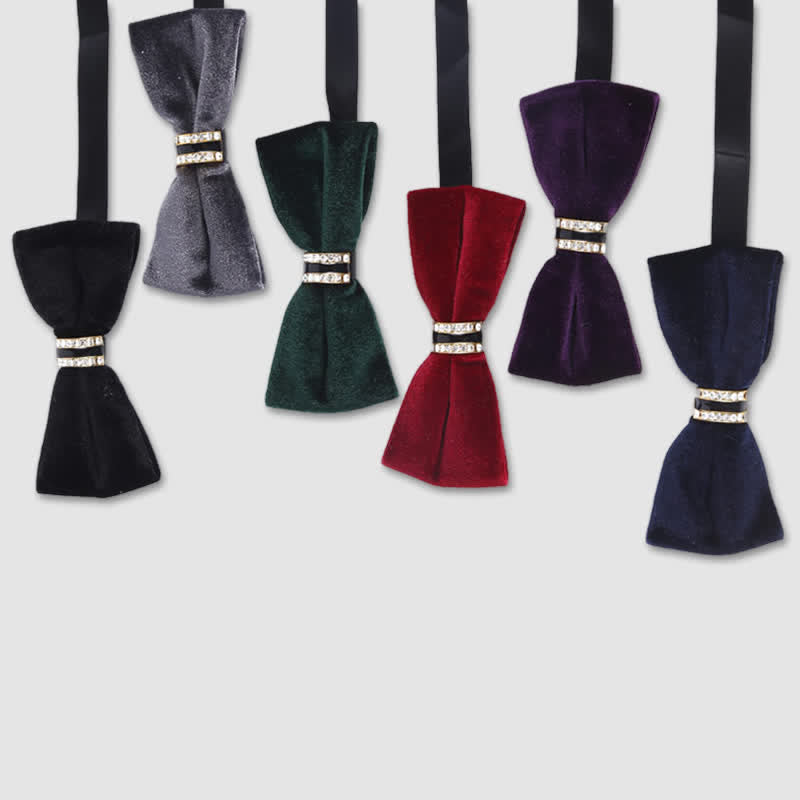 Luxuriöse Herrenfliege aus Kristallsamt