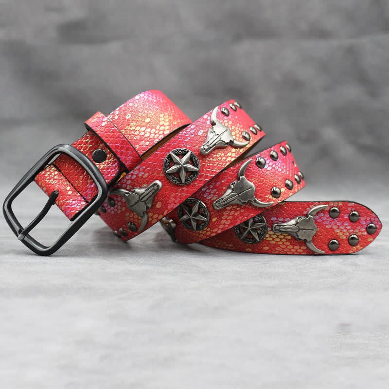 Silberner Stierkopf-Nietengürtel aus schwarzem Leder mit Schlangenhaut-Print