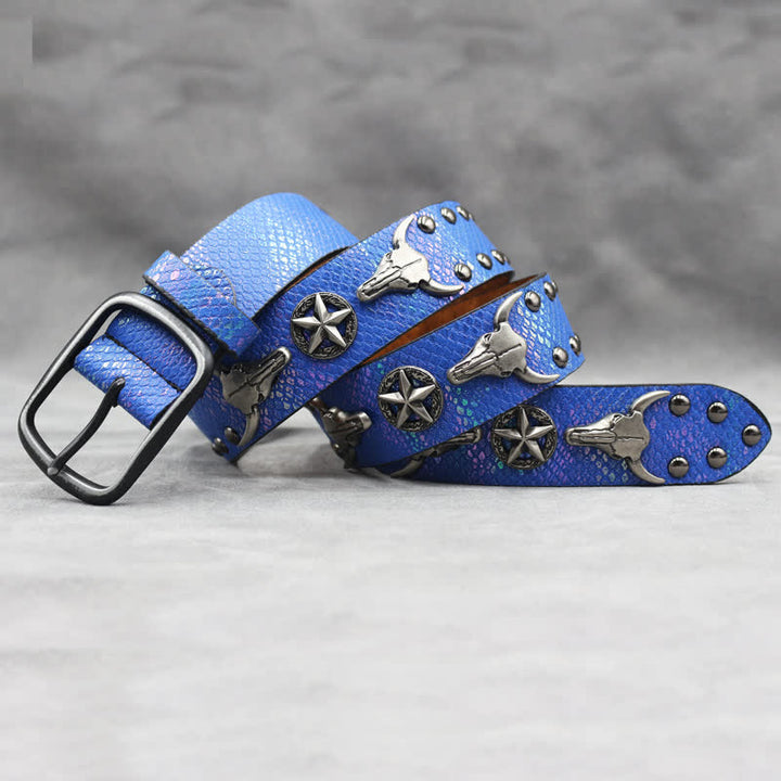 Silberner Stierkopf-Nietengürtel aus schwarzem Leder mit Schlangenhaut-Print