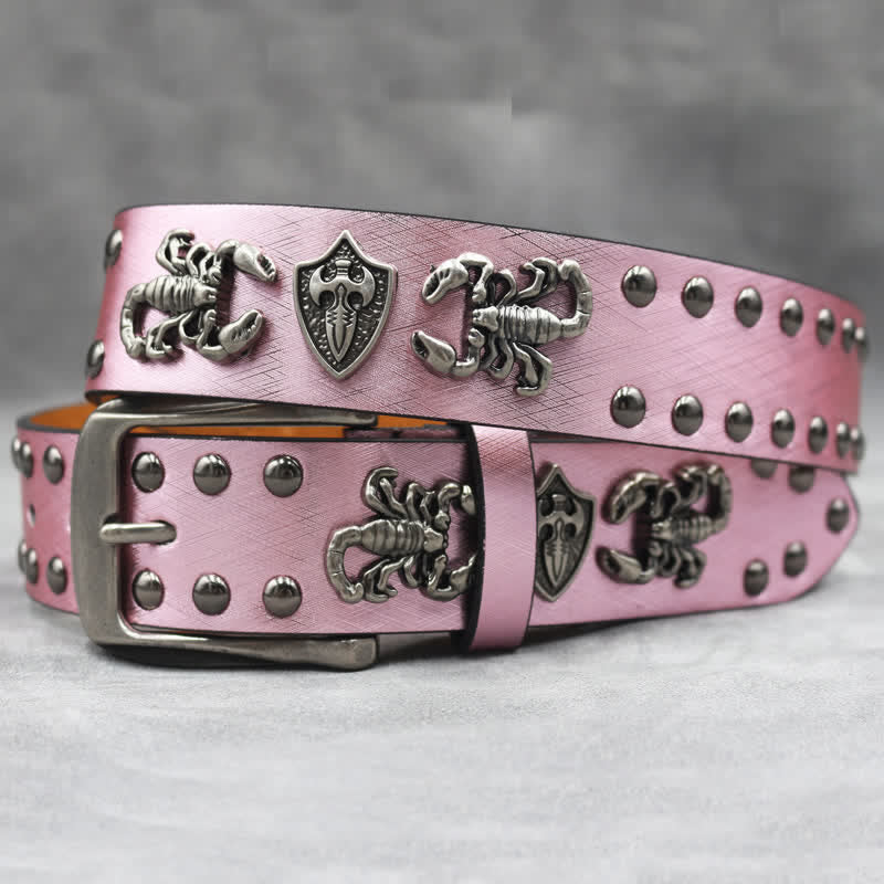 Antiksilberner Ledergürtel mit Skorpionnieten und schwarzem Schlangenhaut-Print