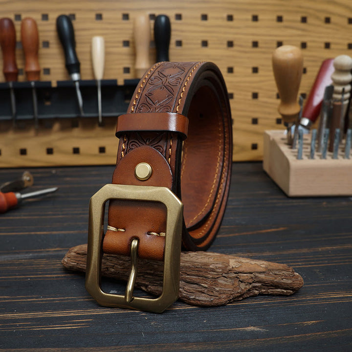 Western-Ledergürtel mit massiver Messingschnalle und Nähten