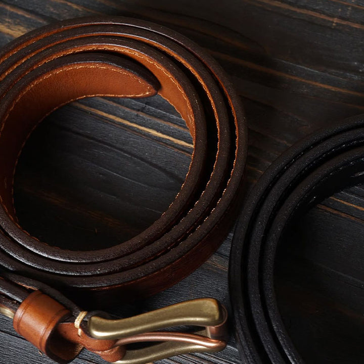 Western-Ledergürtel mit massiver Messingschnalle und geprägter Blume