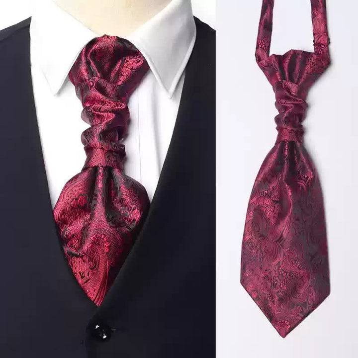 Vorgebundene Ascot-Krawatte mit Paisleymuster und Faltenknoten für Herren