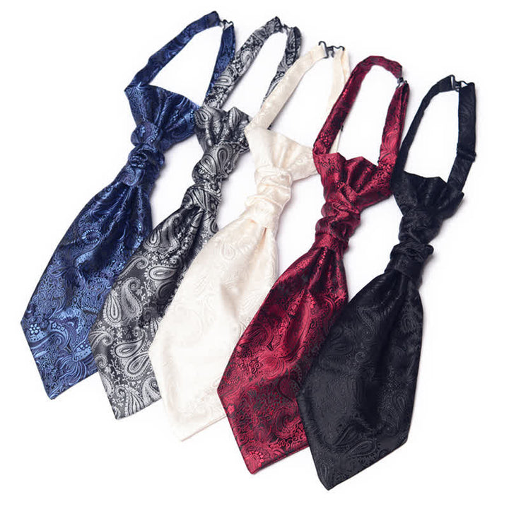 Vorgebundene Ascot-Krawatte mit Paisleymuster und Faltenknoten für Herren