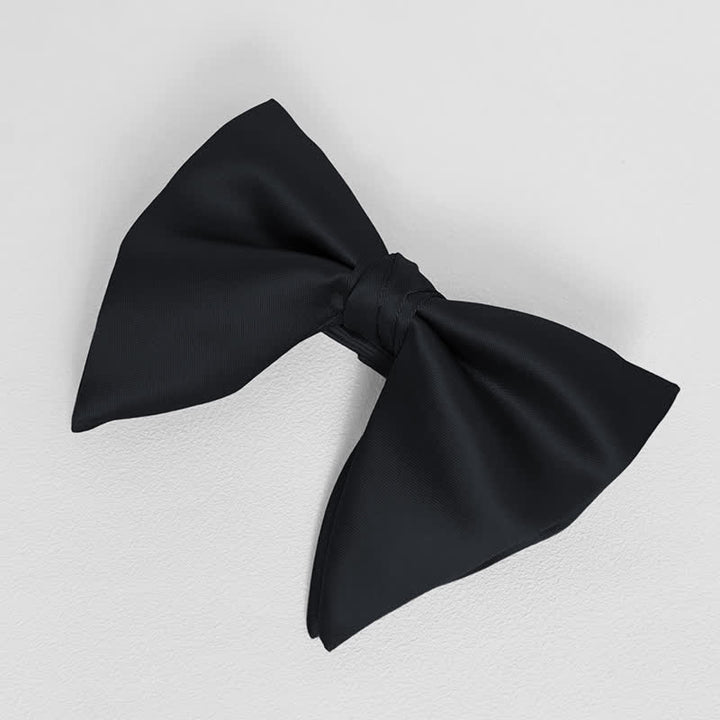 Einfarbiges, übergroßes Einstecktuch mit spitzer Fliege im britischen Stil für Herren